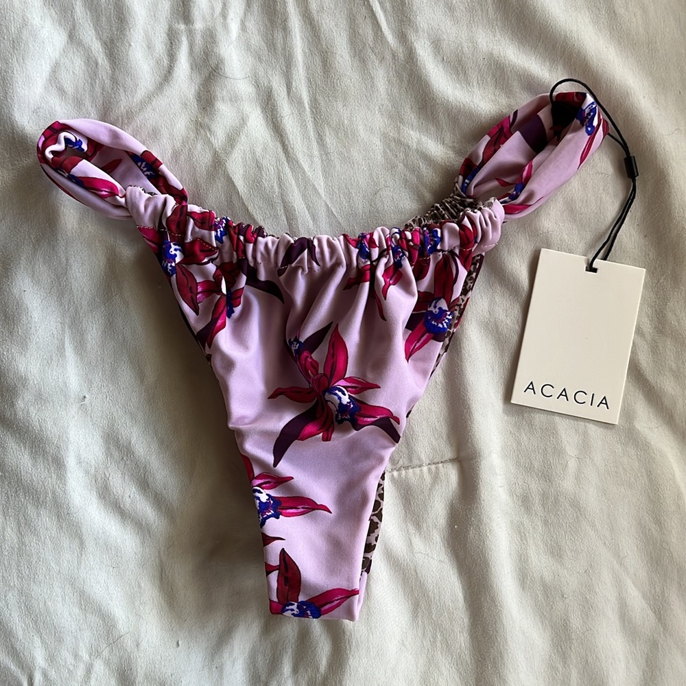 Acacia Swimwear Levi Bottom in Mokolii